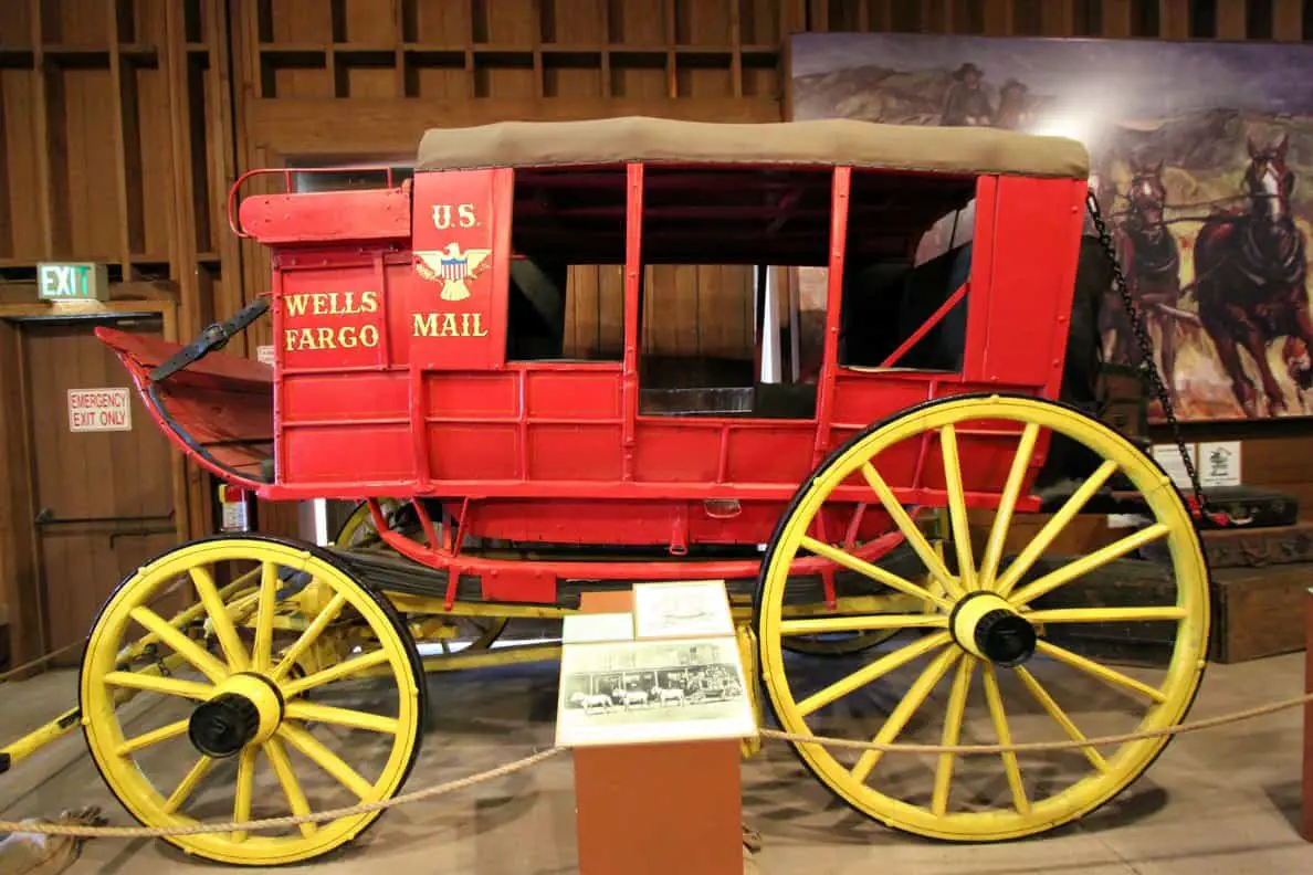 old wellsfargo mail stagecoach